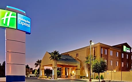 Holiday Inn Express Las Vegas-Nellis By IHG