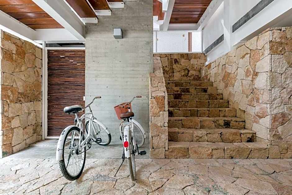 Casa de Piedra Tulum