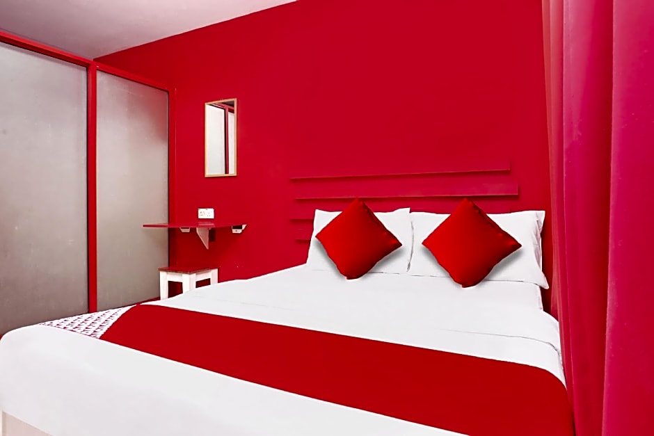 OYO 89654 My New Home Hotel