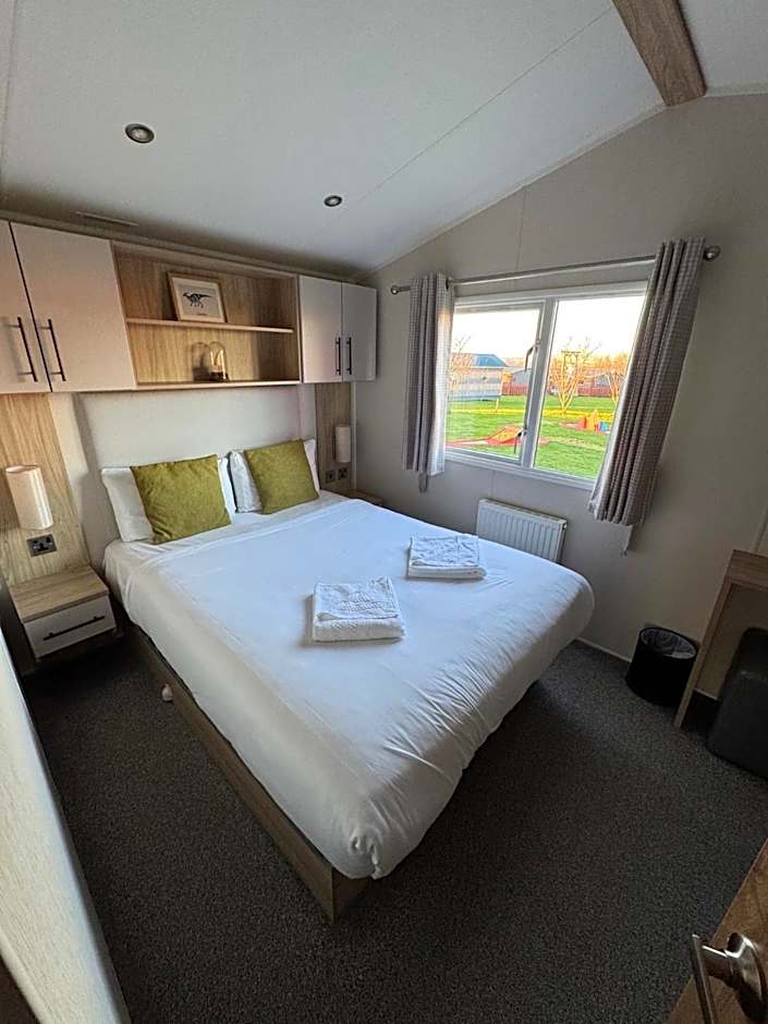 Gulliver's Valley, M1, JCT 31