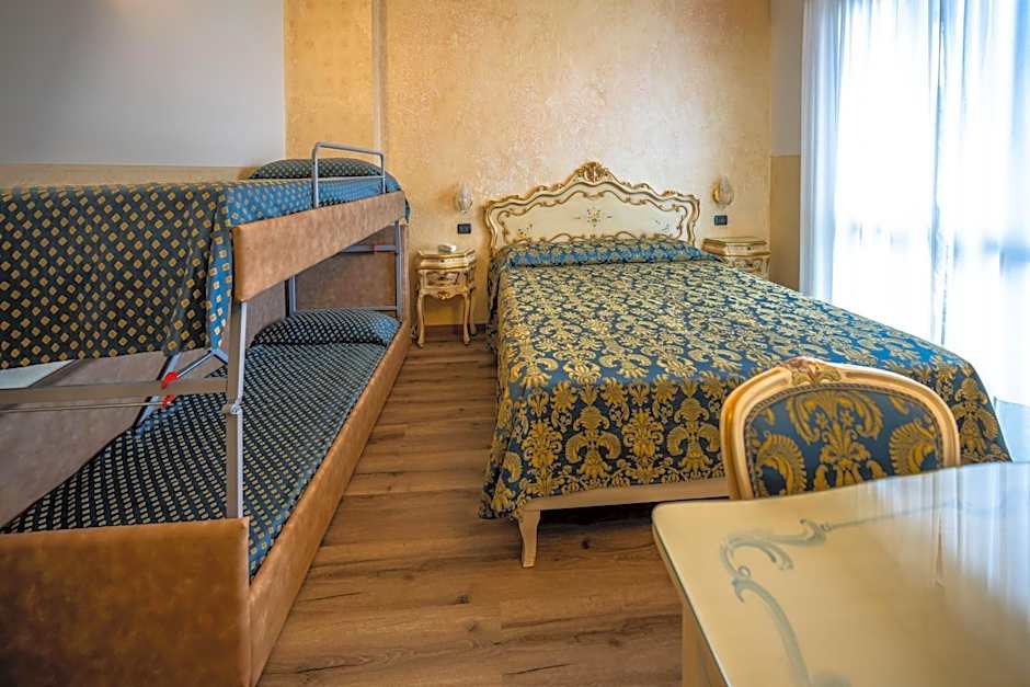 Hotel Confine
