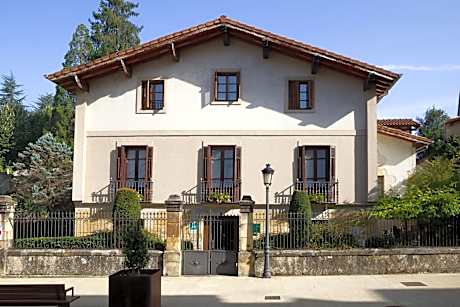 Hotel Konbenio