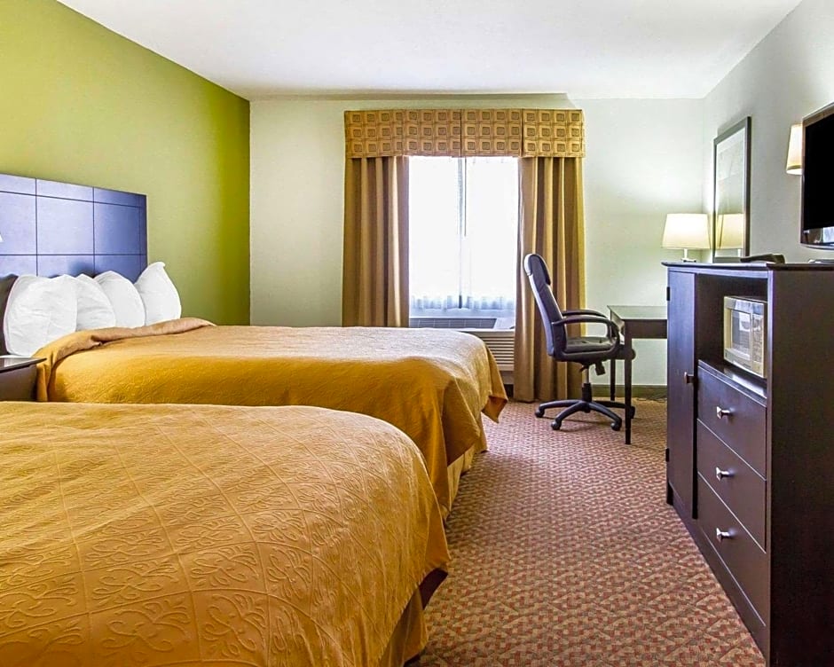 Quality Inn Pontiac