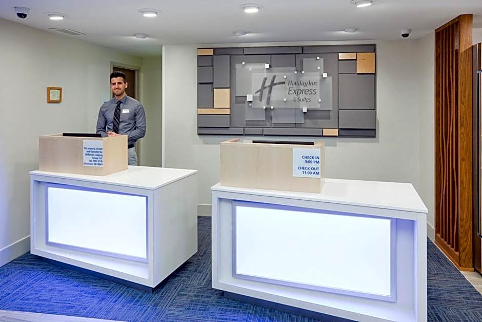 Holiday Inn Express Hotel & Suites Dickinson By IHG