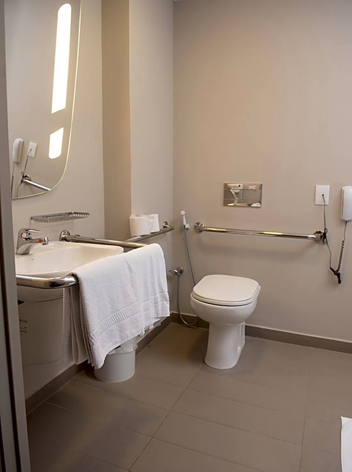 Ibis Fortaleza Centro de Eventos