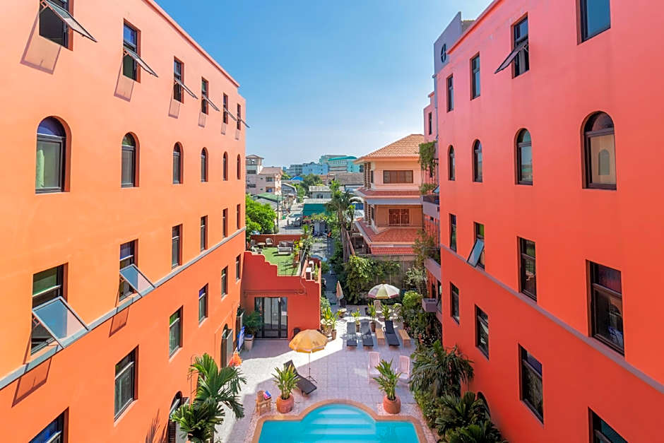 Baansuanprannok Hotel