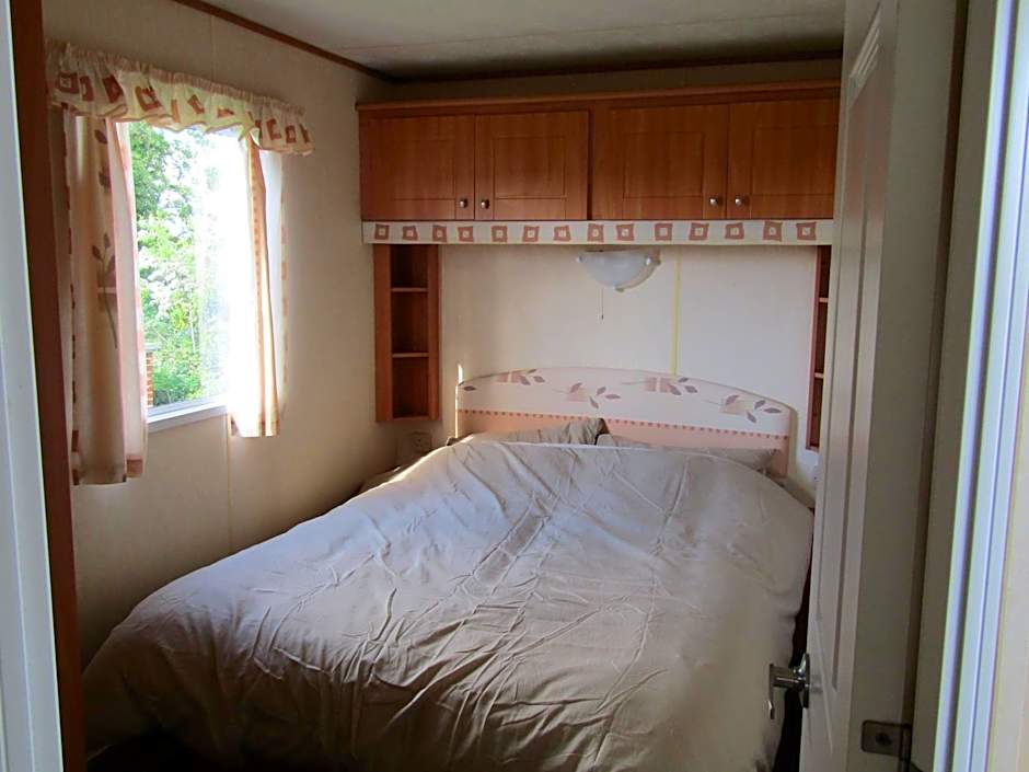 Fenlake holiday accommodation