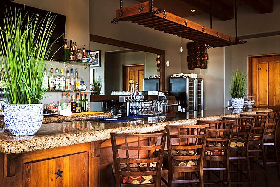 Inn at Eagle Mountain