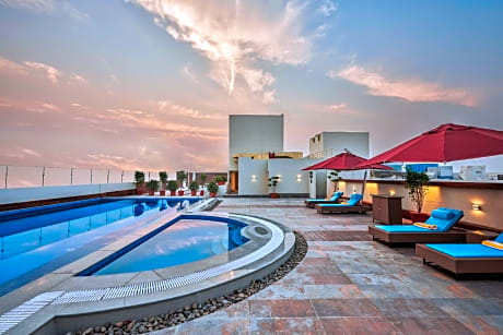 Hilton Garden Inn Lucknow