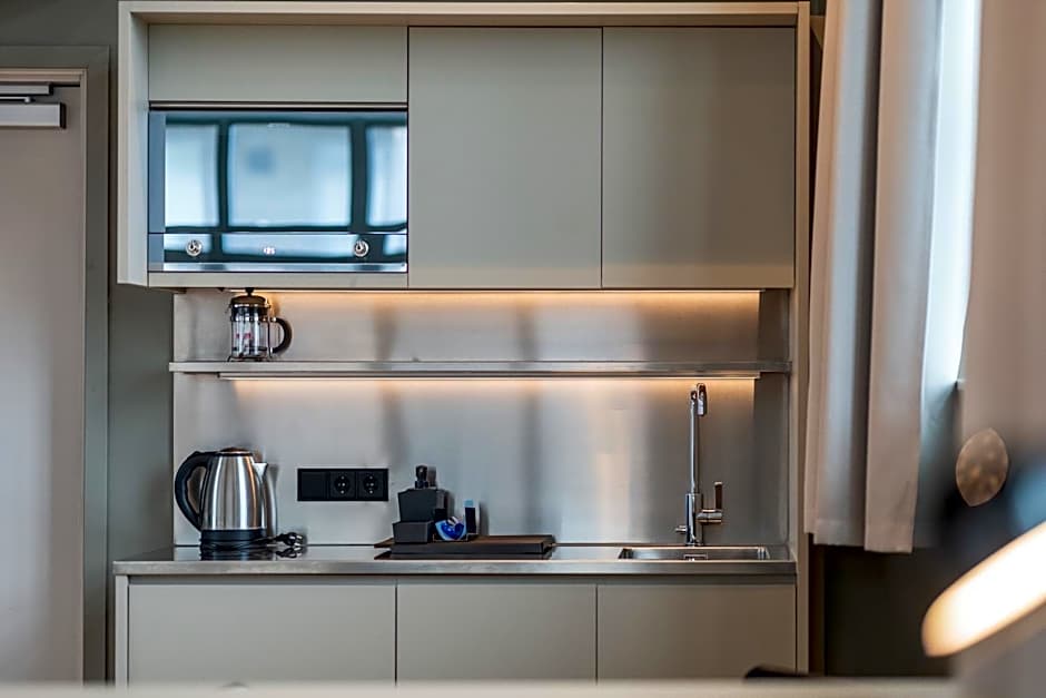 Unity Hammarby Sjöstad - A Studio Hotel