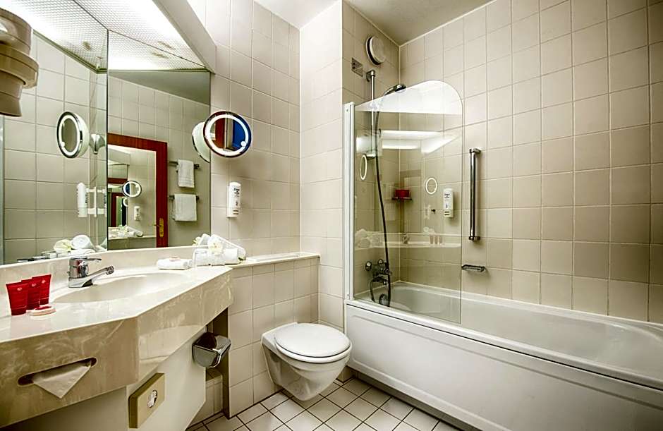 Leonardo Hotel Aachen
