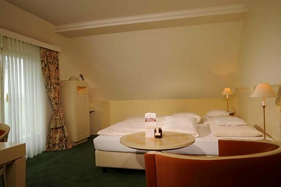 Rheinhotel Vier Jahreszeiten