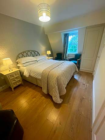 Deluxe Double Room with Shower