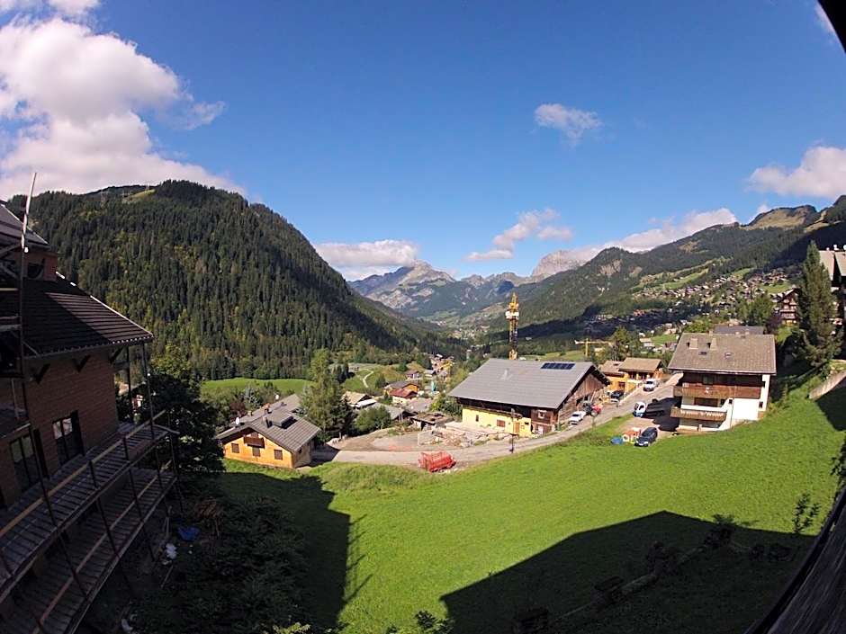 Central Hostel Chatel