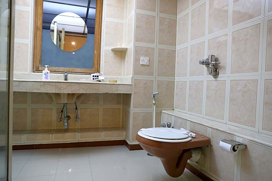 Godwin Hotel