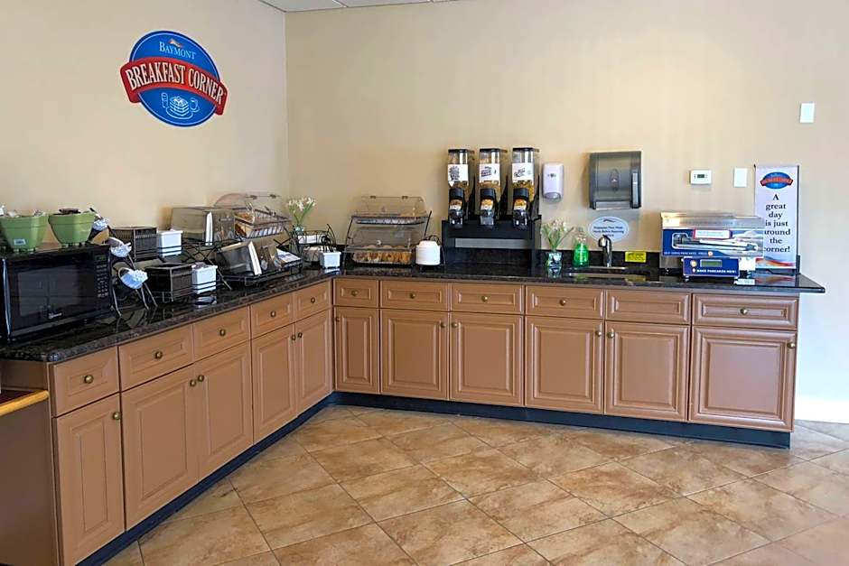 Baymont by Wyndham Latham Albany Airport