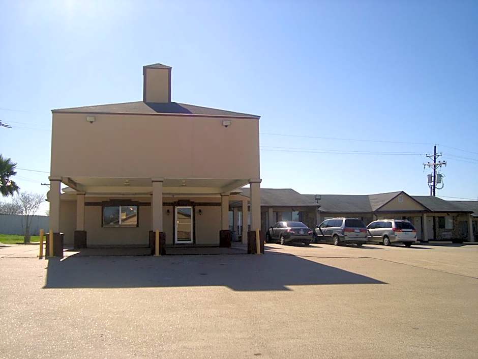 Navasota Inn