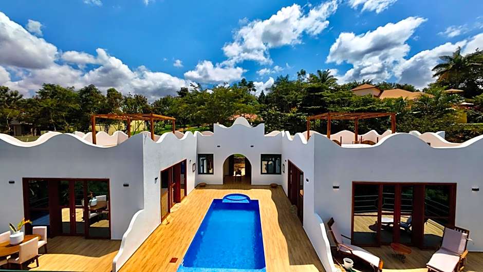 Pink Flamingo Boutique Hotel