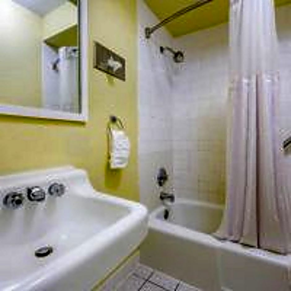 Aire Hotel Lebanon Hershey East