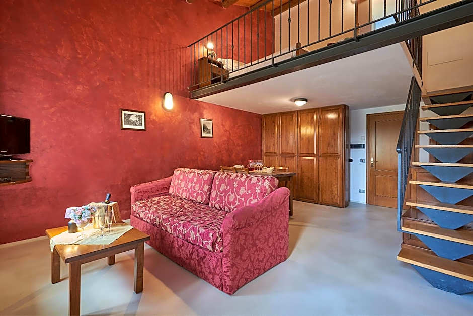 Casanova - Wellness Center La Grotta Etrusca