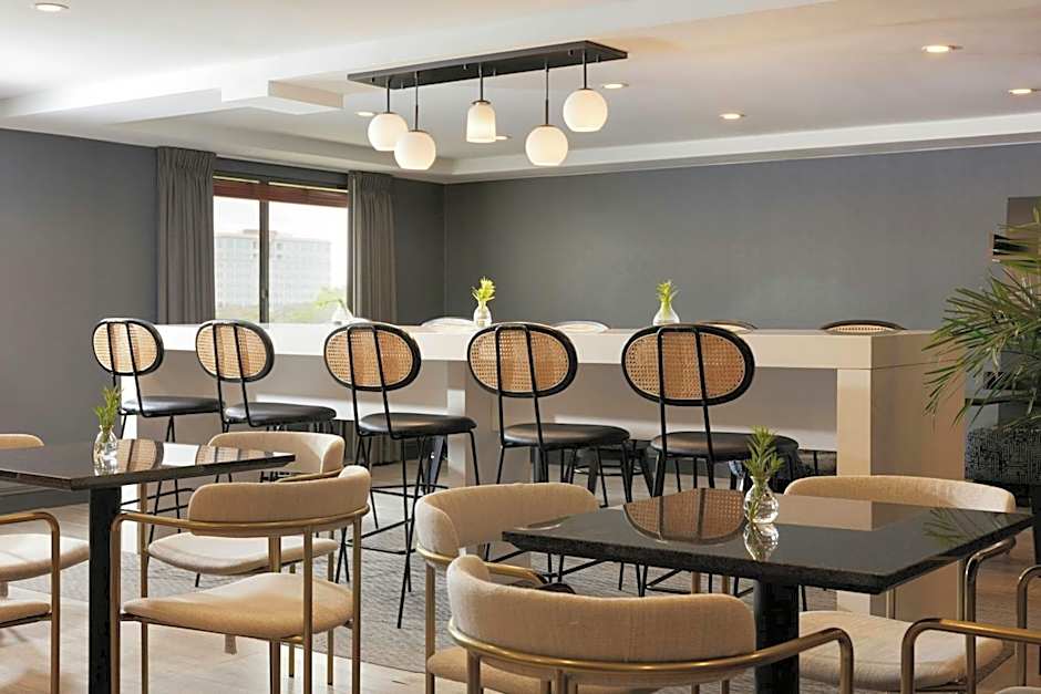 Renaissance by Marriott Boca Raton Hotel