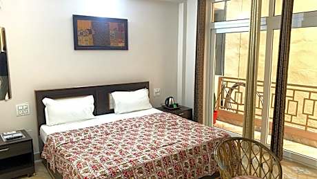 Deluxe Double or Twin Room with Balcony