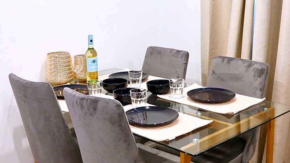 Entire Luxury Suite 6Mins To Falls, Free Parking