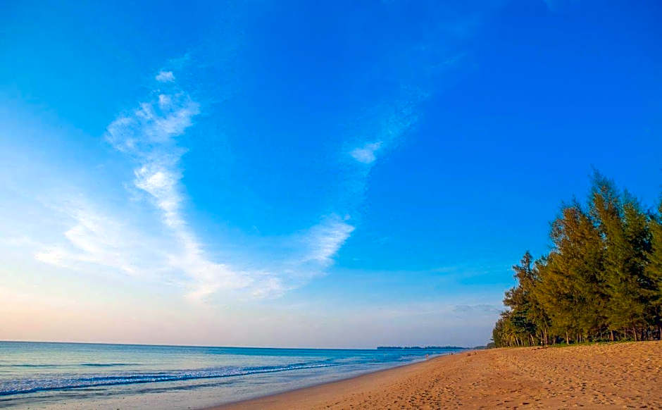 To Zleep Hotel Khaolak