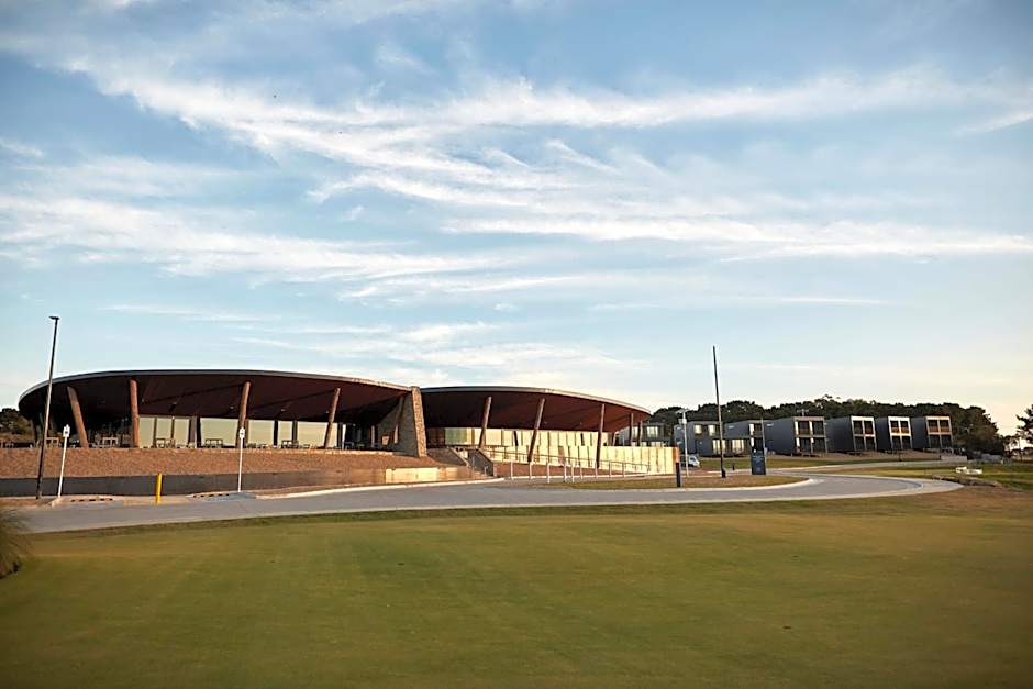 Accommodation @ Curlewis