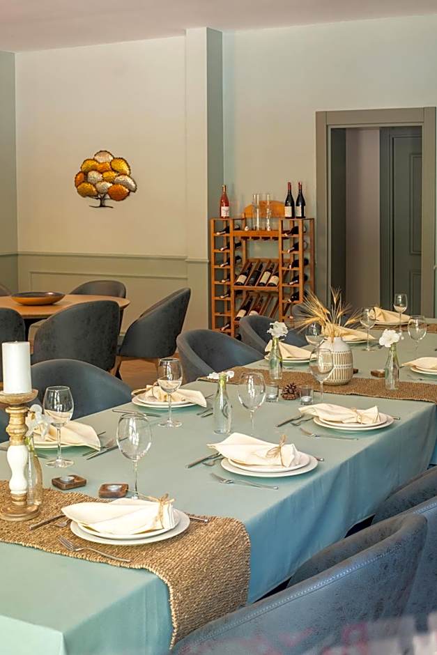 SUNOLUS VINEYARDHOUSe