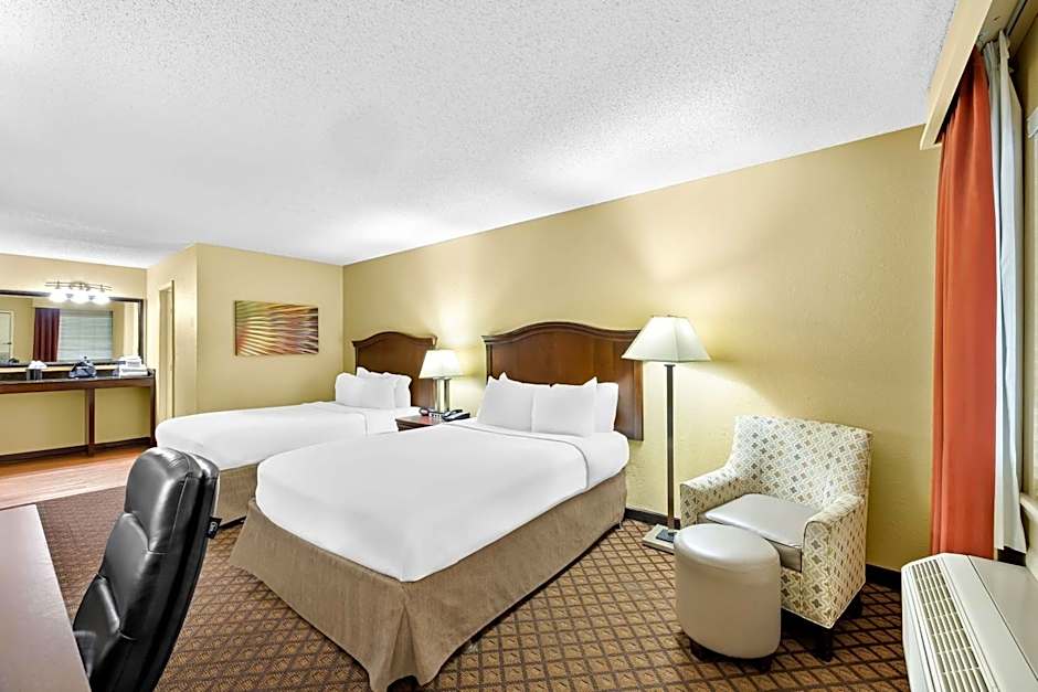  Best Western Coach House