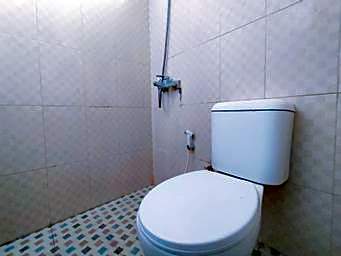 Djati Homestay Redpartner near Gor Djarum Kudus