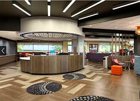 Tru by Hilton Indianapolis Lawrence