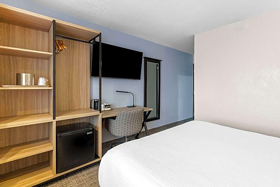 Best Western Buffalo Inn & Suites