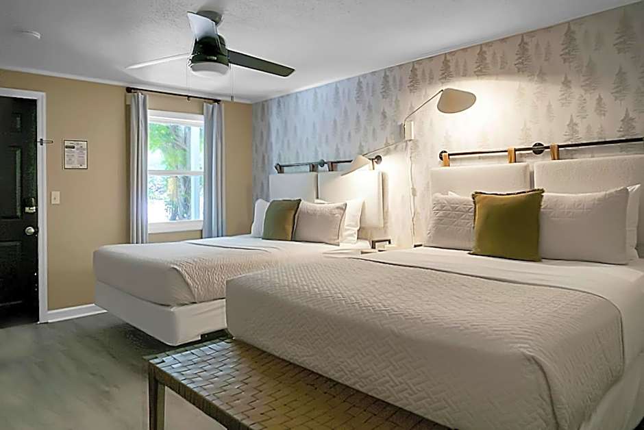 Hickory Falls Inn