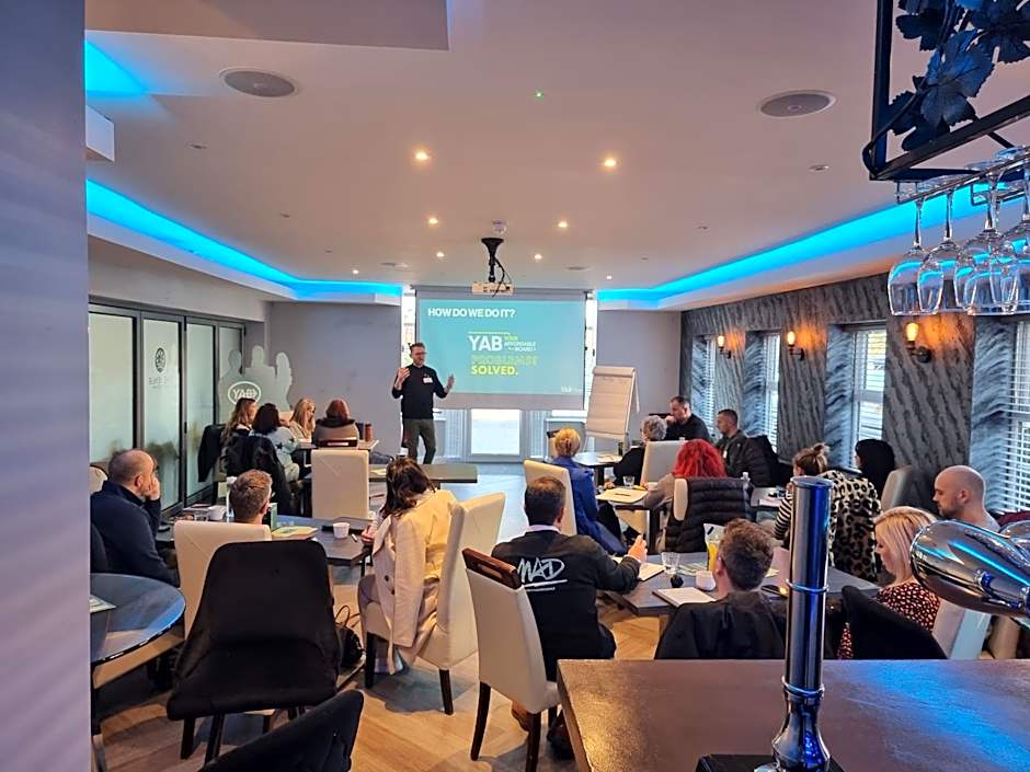 The Avenue Hotel Ltd