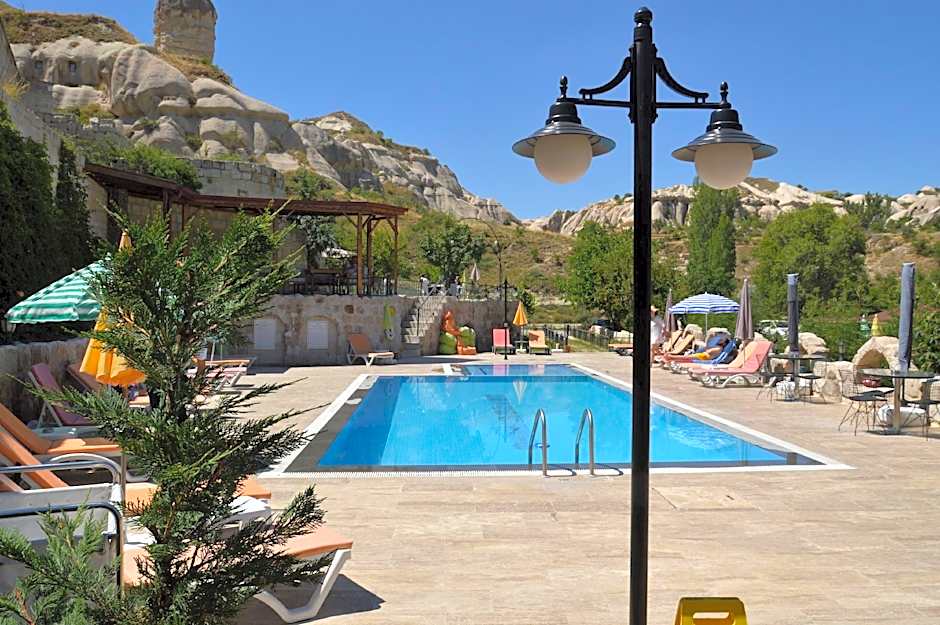 Grand Elite Cave Suites