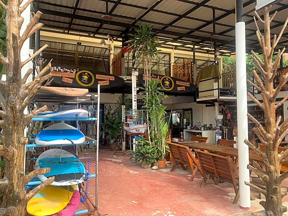 Hotel Seaview Pirates Terrace