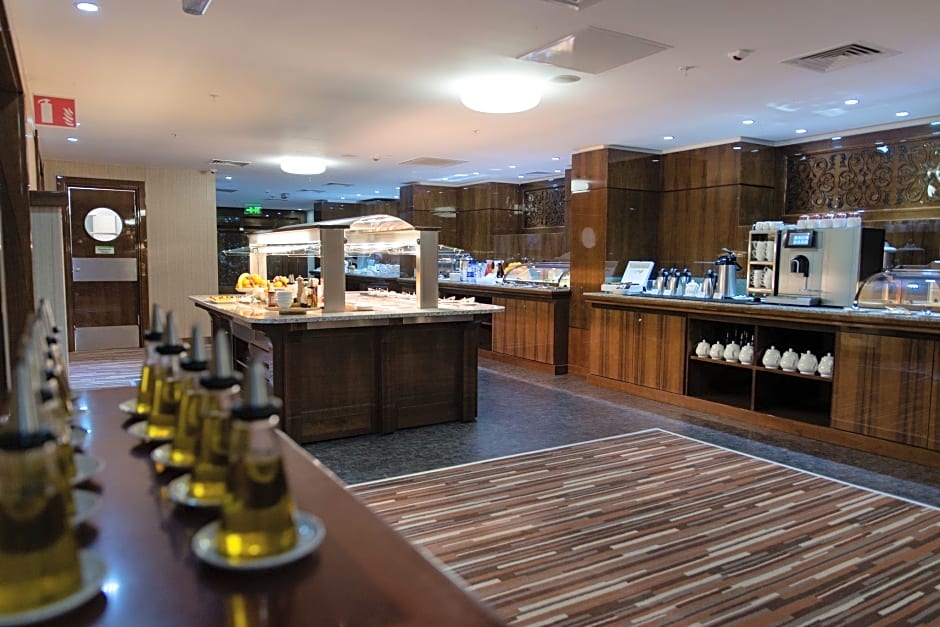 Holiday Inn Aktau By IHG