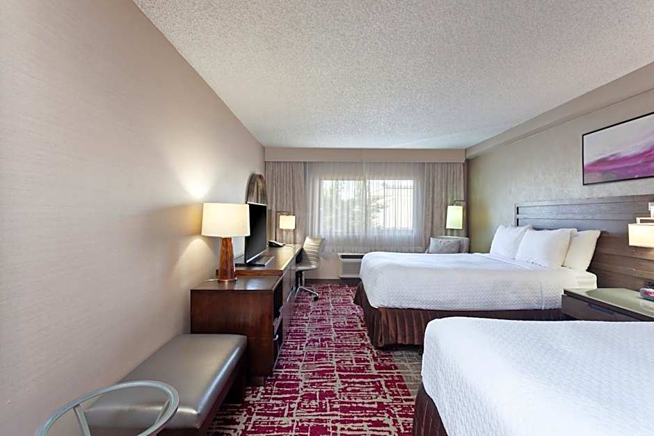 Crowne Plaza Silicon Valley North - Union City By IHG