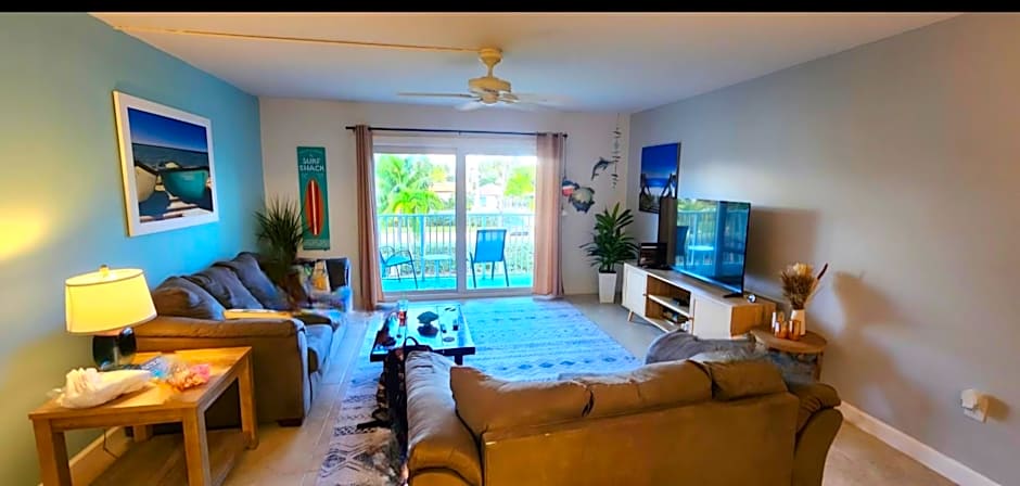 Paradise awaits you at Key Colony Beach