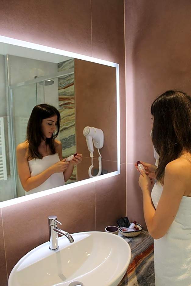 B&B Primrose Residence Hotel