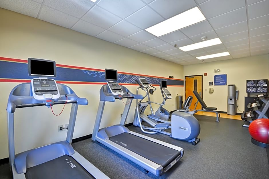 Hampton Inn & Suites Birmingham-Pelham - I-65