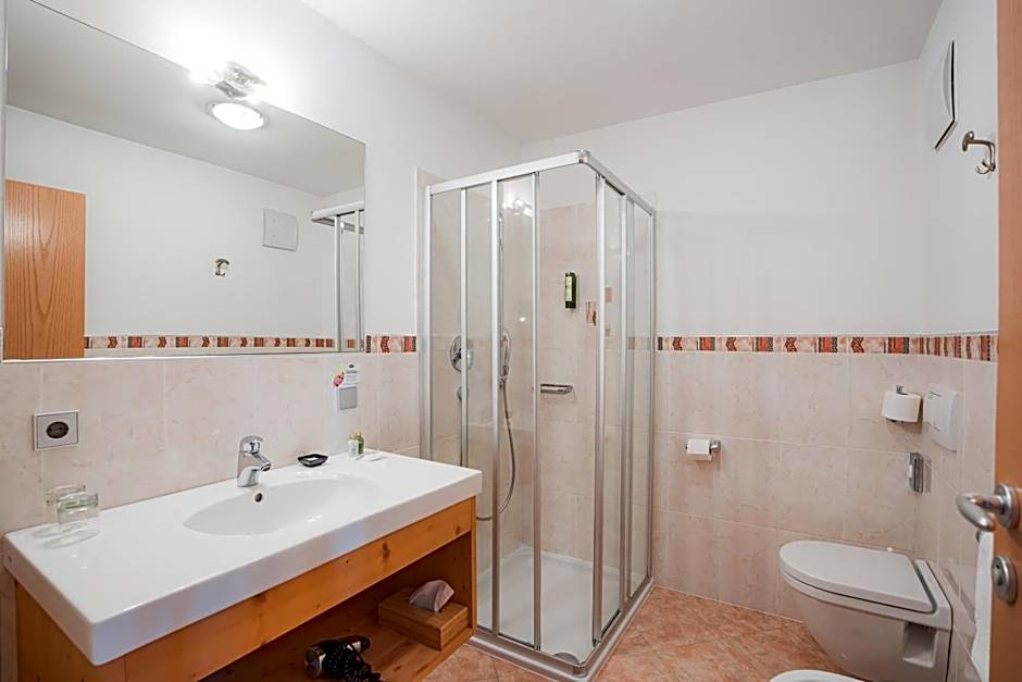 Hotel Weiher Green Lake