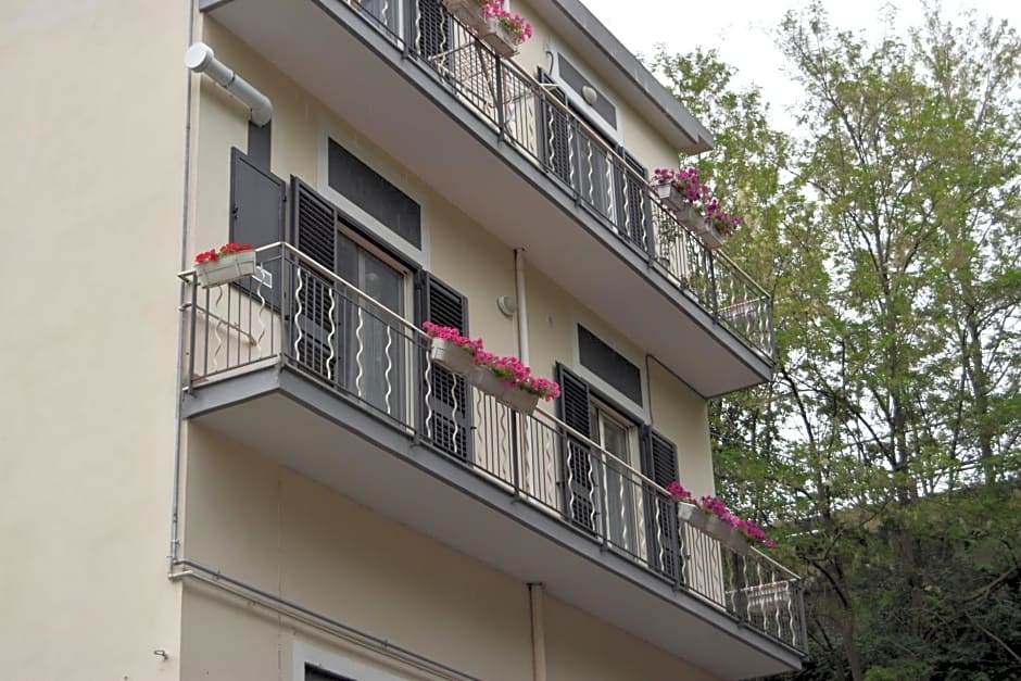 Sophie – Salerno, UT