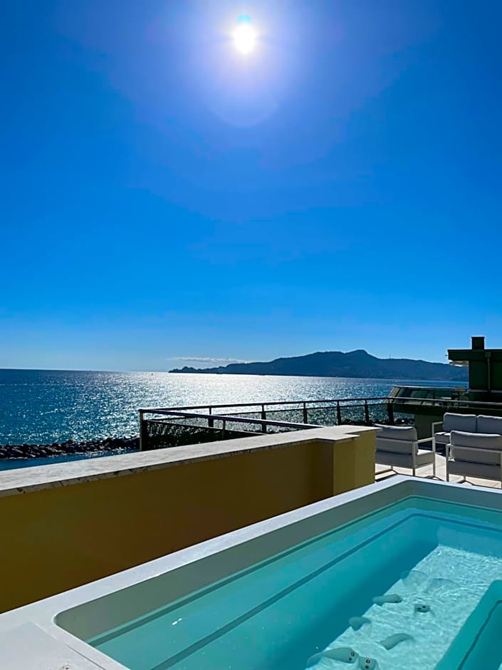Gli Scogli Luxury Residence Hotel