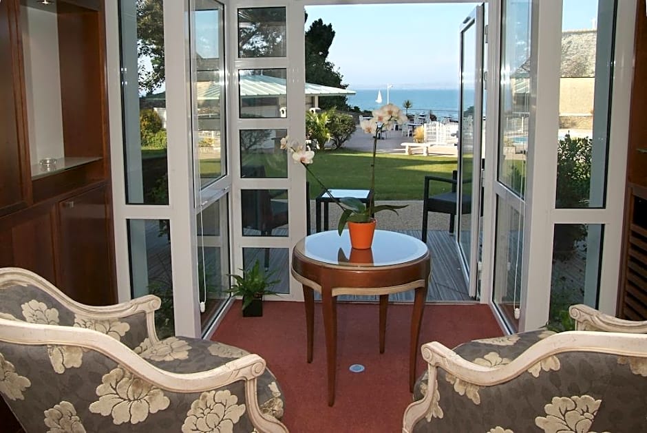 Clos de Vallombreuse, The Originals Relais (Relais du Silence)