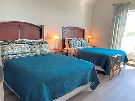 Lunenburg Arms Hotel