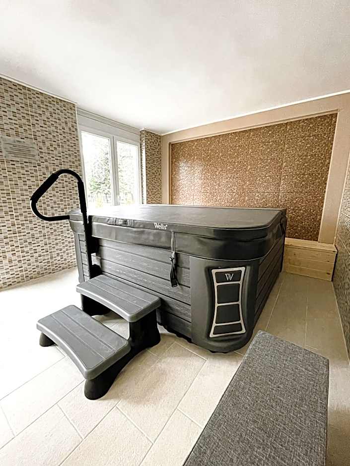 Öreg-tó Hotel és Rendezvénytér