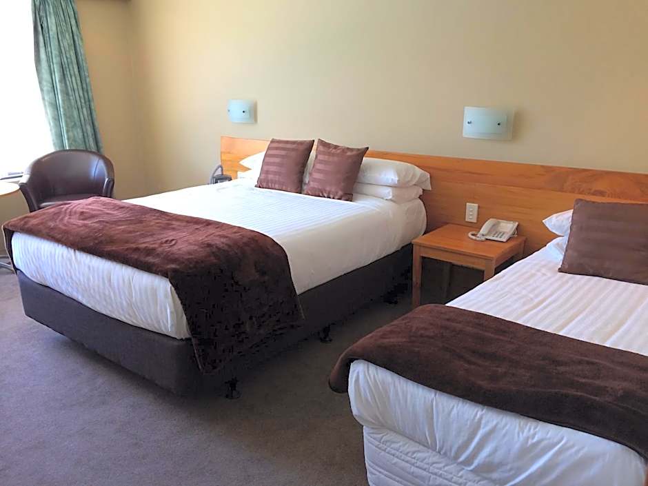 Plymouth International